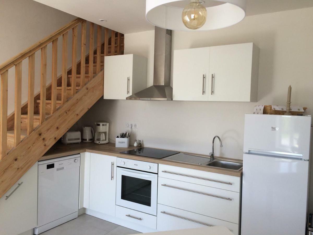 Le Petit Monty Gite Cote Etang Saint-Malo-du-Bois Ngoại thất bức ảnh